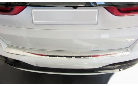 Накладка на задний бампер BMW X7 (G07)