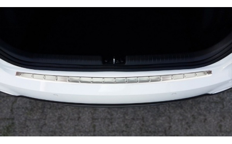 Накладка на задний бампер Hyundai i20