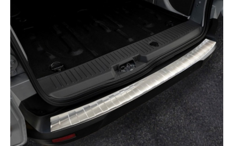 Накладка на задний бампер Ford Transit