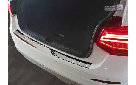 Накладка на задний бампер Audi Q2