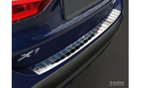 Накладка на задний бампер BMW X1 F48