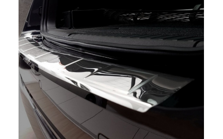 Накладка на задний бампер Skoda Octavia A8