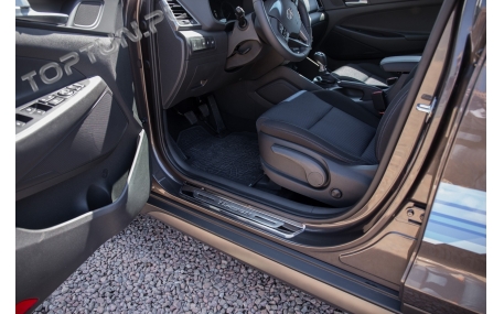 Накладки на пороги Hyundai Tucson