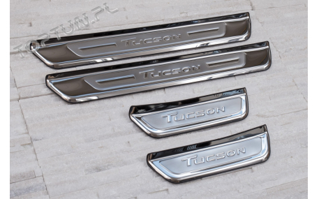 Накладки на пороги Hyundai Tucson