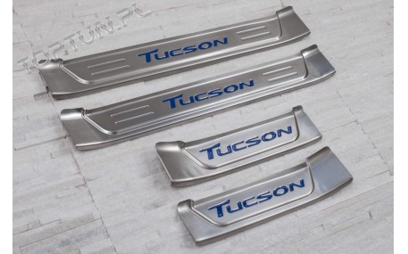 Накладки на пороги Hyundai Tucson