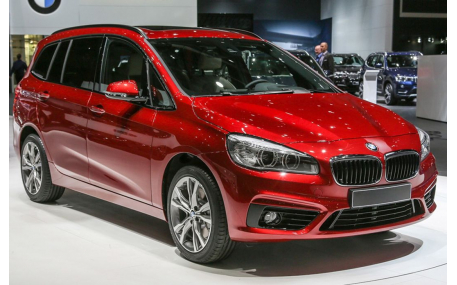 Накладка на задний бампер BMW 2 F46