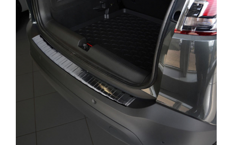 Накладка на задний бампер Opel Crossland X