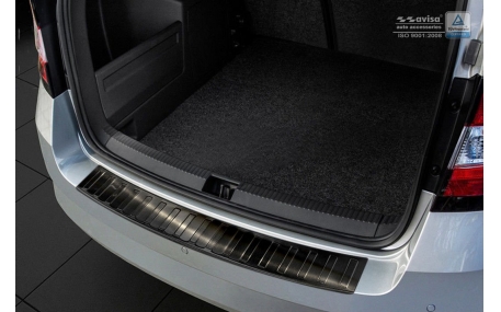 Накладка на задний бампер Skoda Fabia