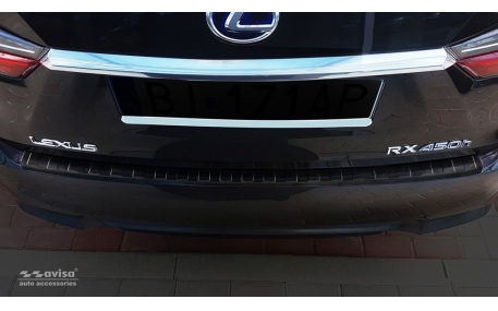 Накладка на задний бампер Lexus RX