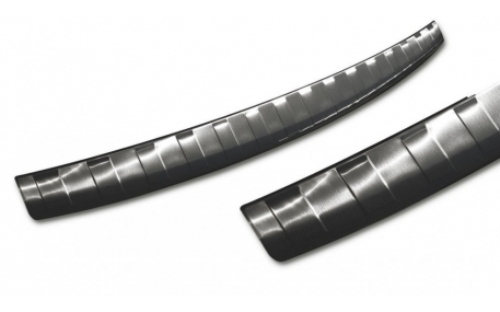 Накладка на задний бампер Jeep Cherokee