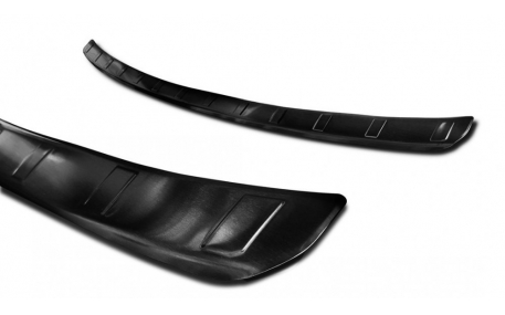 Накладка на задний бампер Ford Kuga MK3