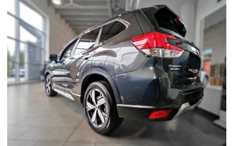 Накладка на задний бампер Subaru Forester