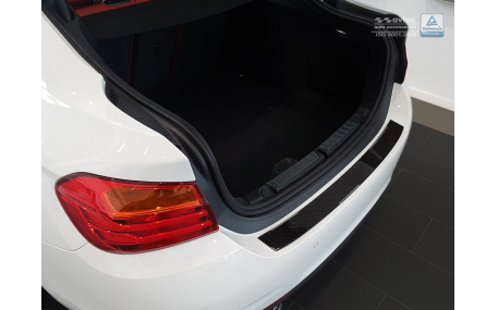 Накладка на задний бампер BMW F36