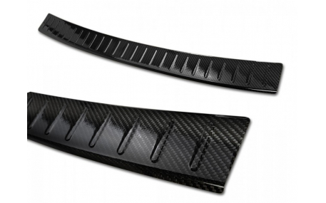 Накладка на задний бампер Volkswagen Golf 7