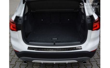 Накладка на задний бампер BMW X1 F48