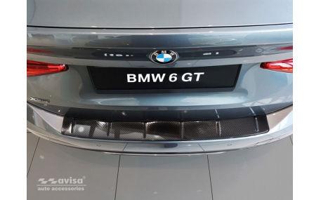 Накладка на задний бампер BMW 6 G32