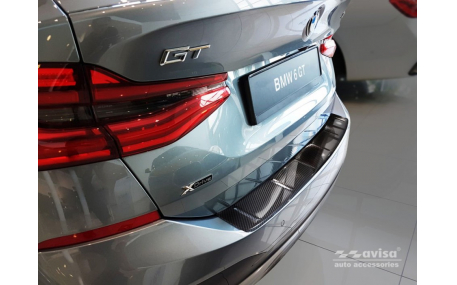 Накладка на задний бампер BMW 6 G32