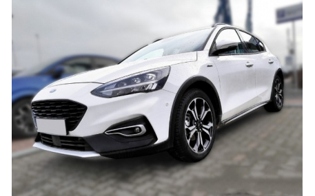 Накладка на задний бампер Ford Focus MK4