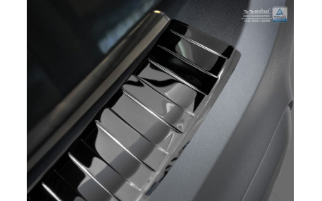 Накладка на задний бампер Opel Crossland X