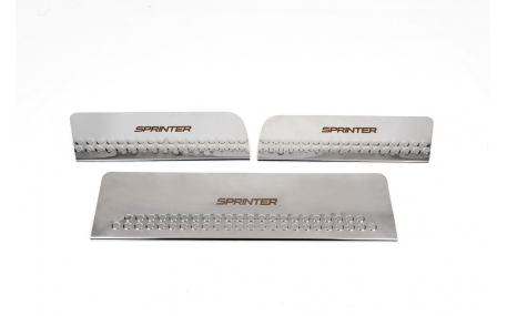 Накладки на пороги Mercedes Sprinter