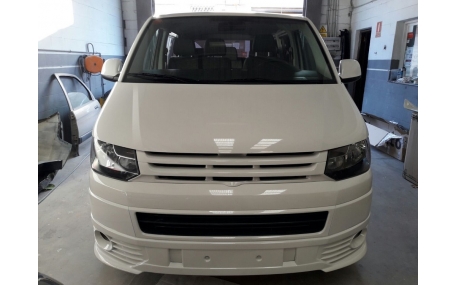 Решетка радиатора Volkswagen T5  