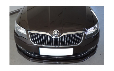 Накладка передняя Skoda Superb