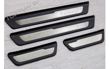 Накладки на пороги Hyundai Tucson