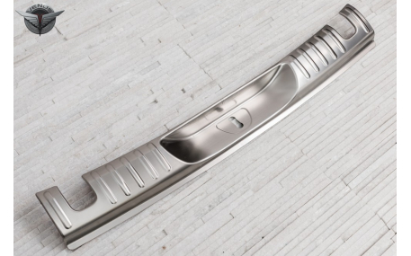 Накладка на задний бампер Jeep Cherokee