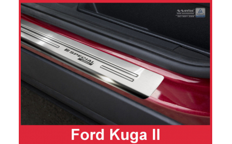 Накладки на пороги Ford Kuga