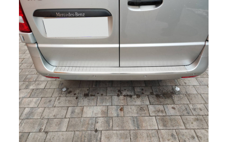 Накладка на задний бампер Mercedes Vito W447