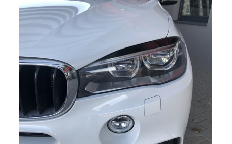 Ресницы BMW X5 (F15)