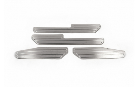 Накладки на пороги Volkswagen Amarok