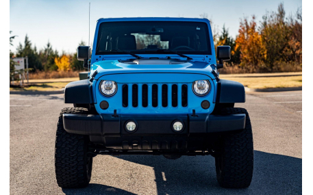 Решетка радиатора Jeep Wrangler JK