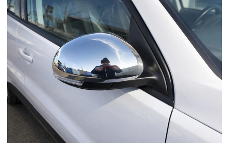 Хром накладки Volkswagen Tiguan