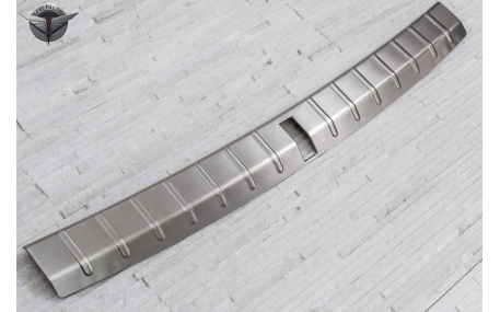 Накладка на задний бампер BMW X1 F48