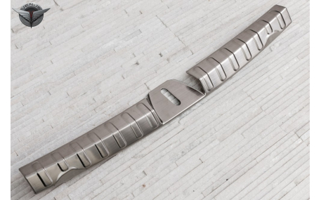 Накладка на задний бампер BMW X1 F48