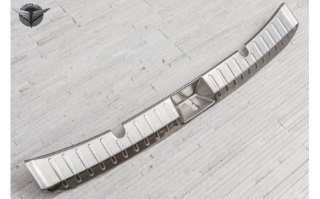 Накладка на задний бампер Subaru XV