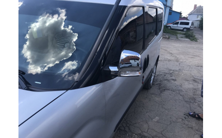 Хром накладки Fiat Doblo
