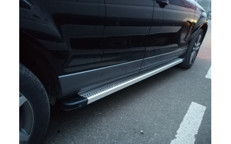 Подножки Audi Q7