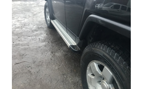 Подножки Toyota FJ Cruiser