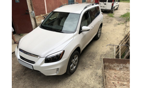 Рейлинги Toyota RAV4