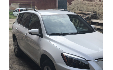 Рейлинги Toyota RAV4