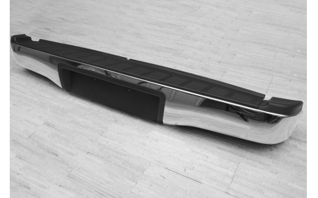 Бампер задний Toyota Hilux