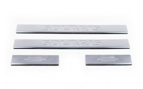 Накладки на пороги Hyundai Accent