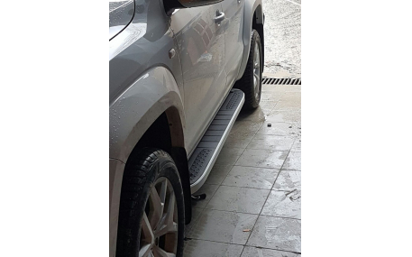 Подножки Volkswagen Amarok