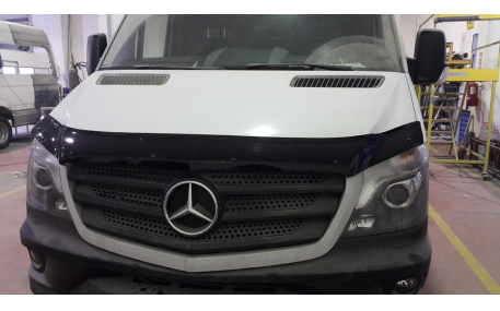 Дефлектор капота Mercedes Sprinter 2013-2018