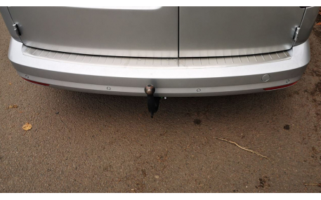 Накладка на задний бампер Volkswagen Caddy