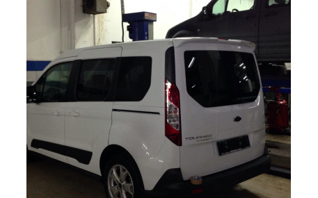 Спойлер Ford Connect