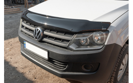Дефлектор капота Volkswagen Amarok 