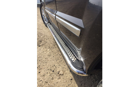 Подножки Jeep Grand Cherokee